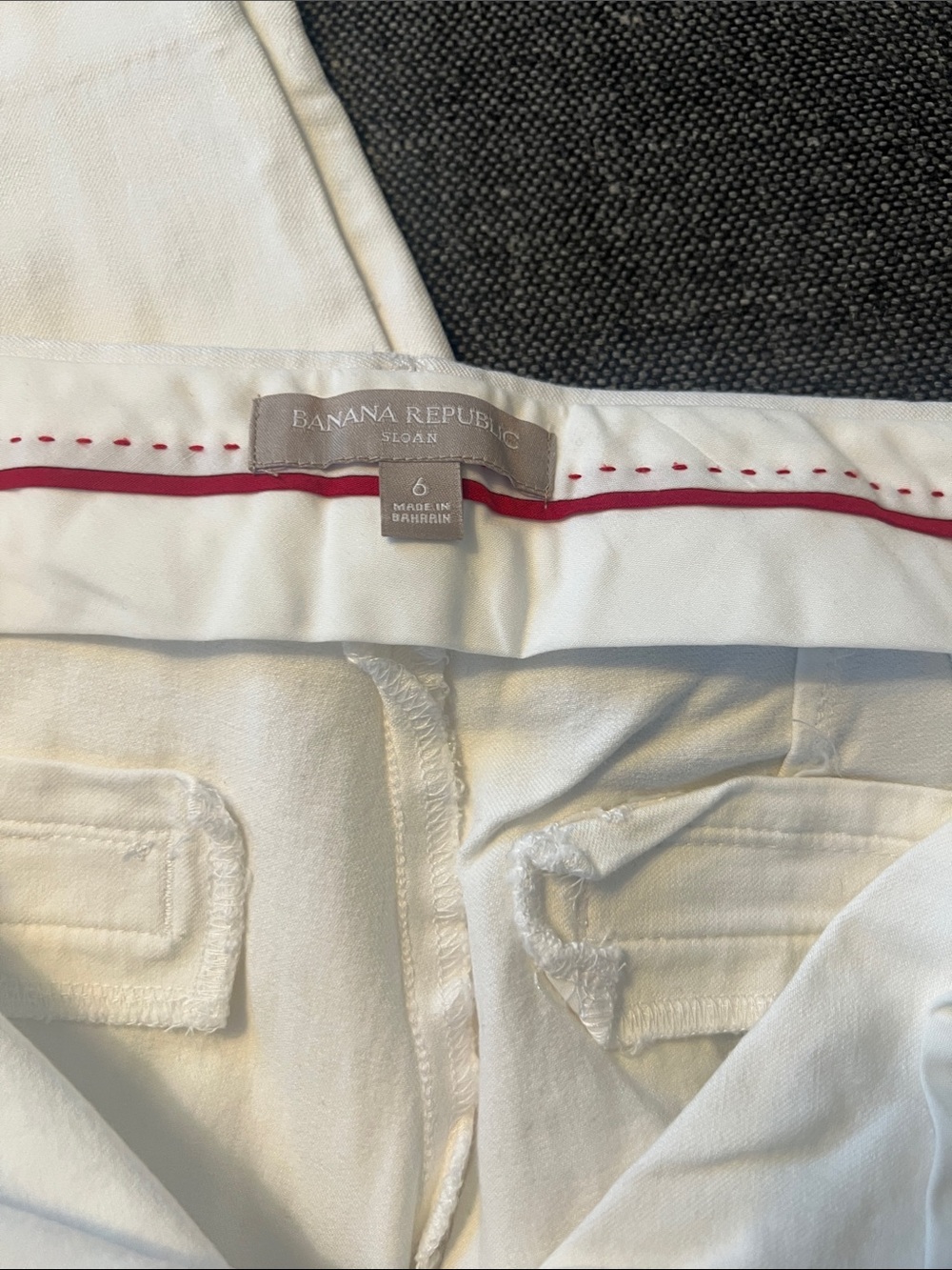 Banana Republic- Sloan Classic White Cropped Pants - Picture 3 of 7
